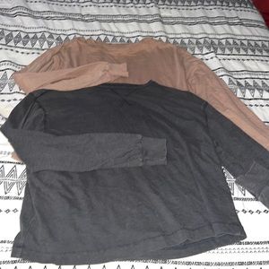 2 long sleeves shirts